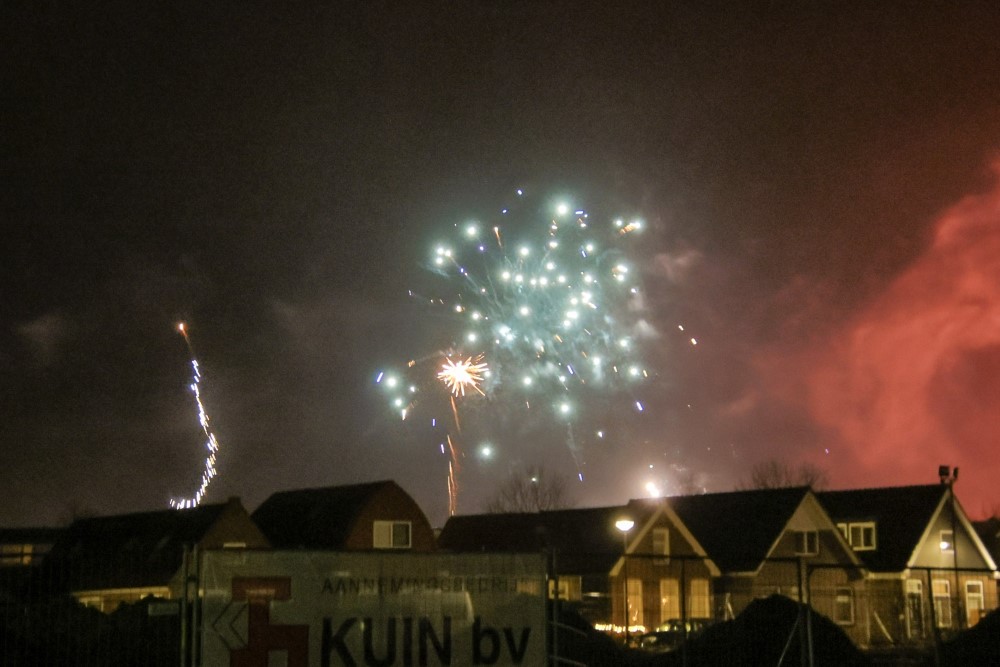 231231 SintNyk vuurwerk 6  1000